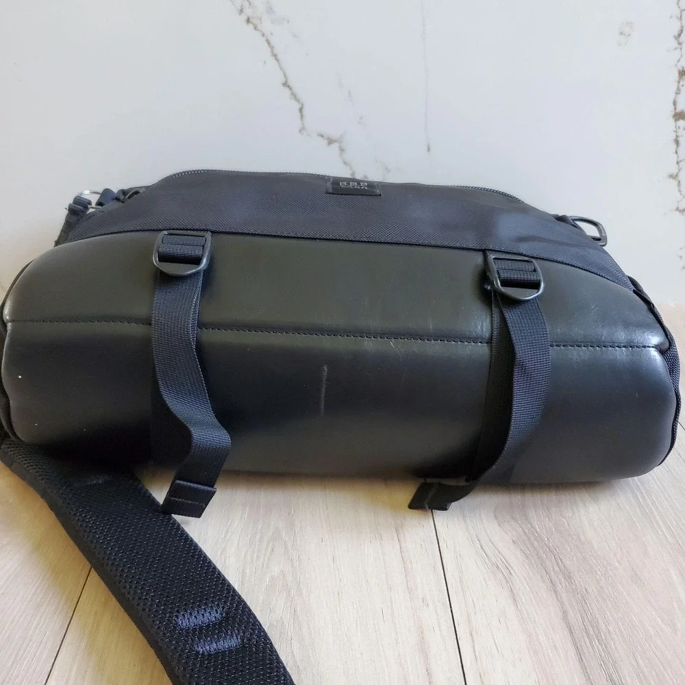Topo Designs Black 17